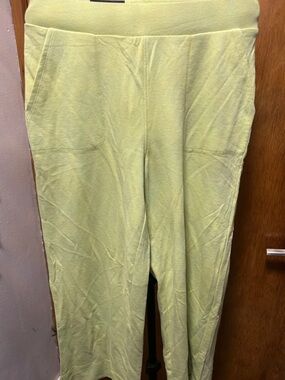 Who What Wear Pale Lime Wide-Leg Knit Pants